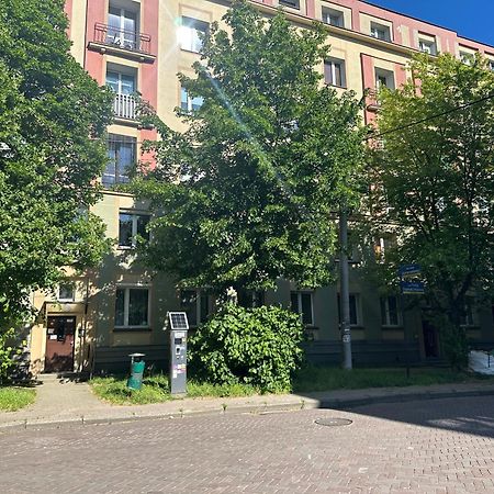City Apartment Czestochowa Centrum 2-Bedroom Exteriör bild